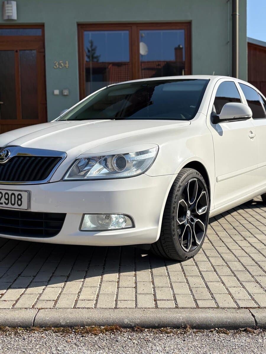 2012 Škoda OCTAVIA - 12