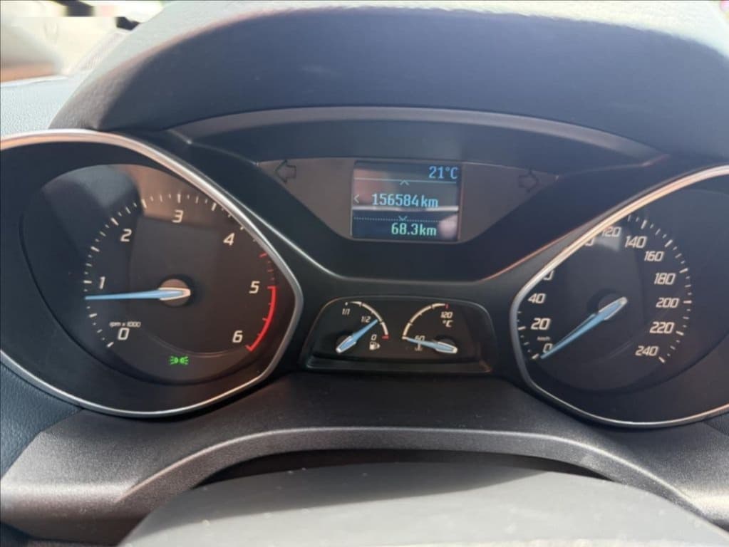 2011 Ford C-MAX - 12