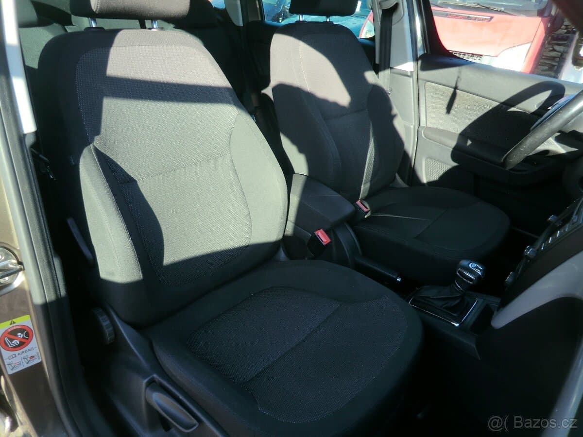 2010 Škoda YETI - 12