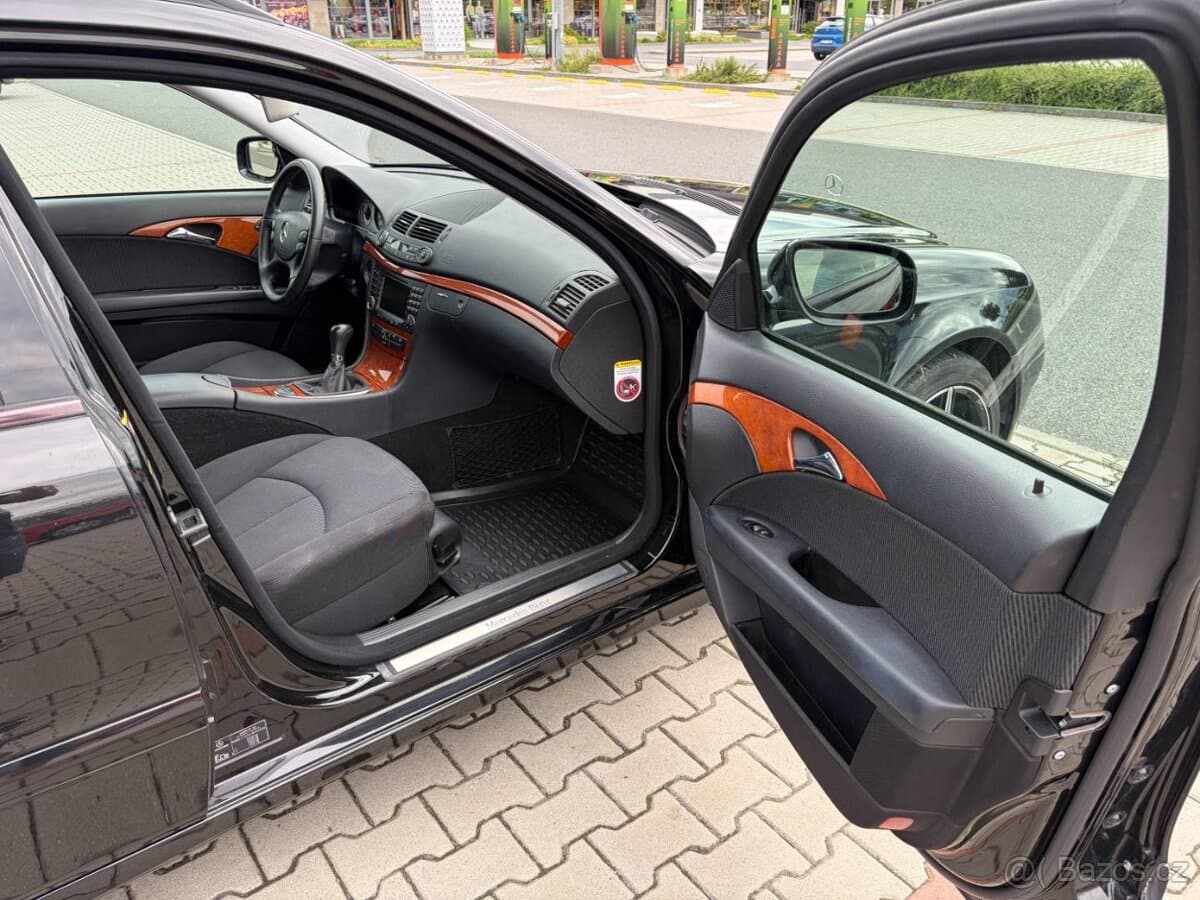 2008 Mercedes-Benz EQA - 12