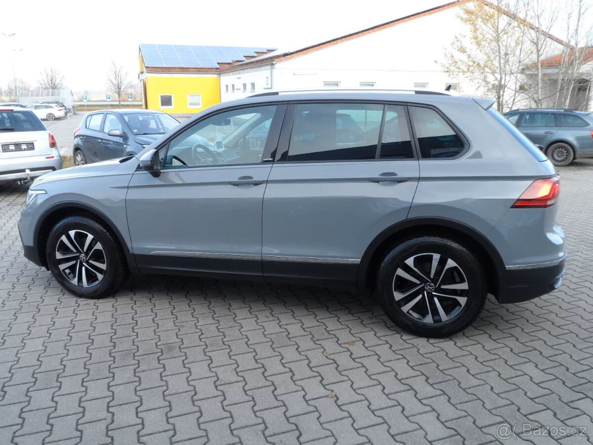 2021 Volkswagen TIGUAN - 12