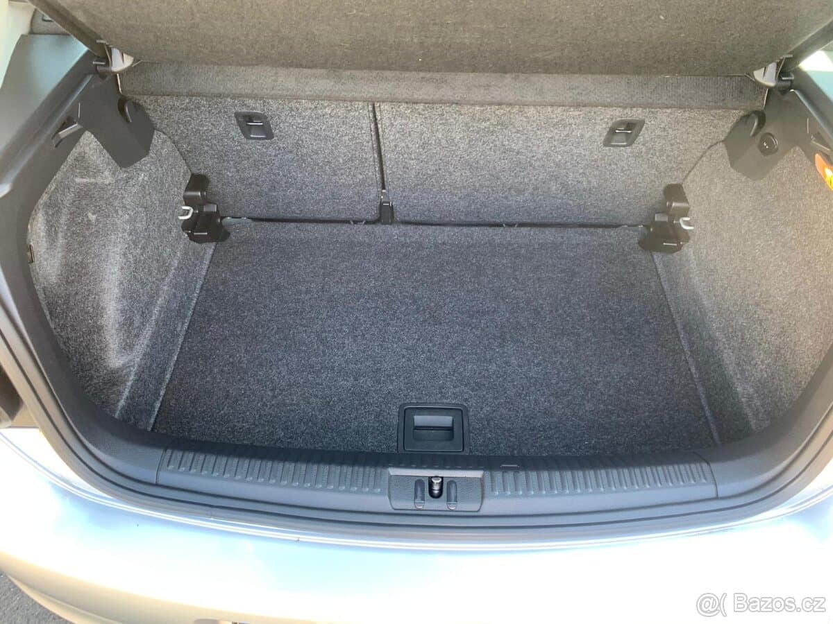 2009 Volkswagen POLO - 12