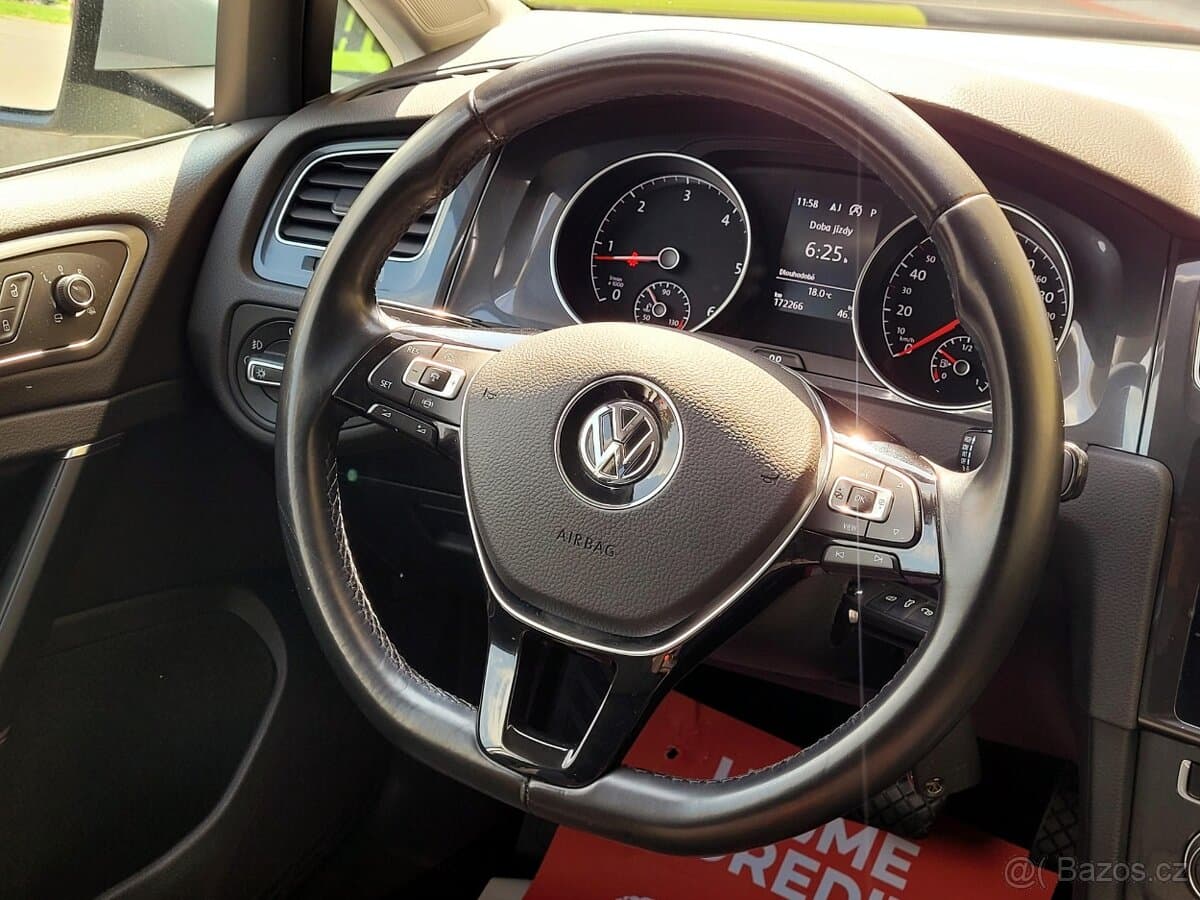 2019 Volkswagen GOLF - 12