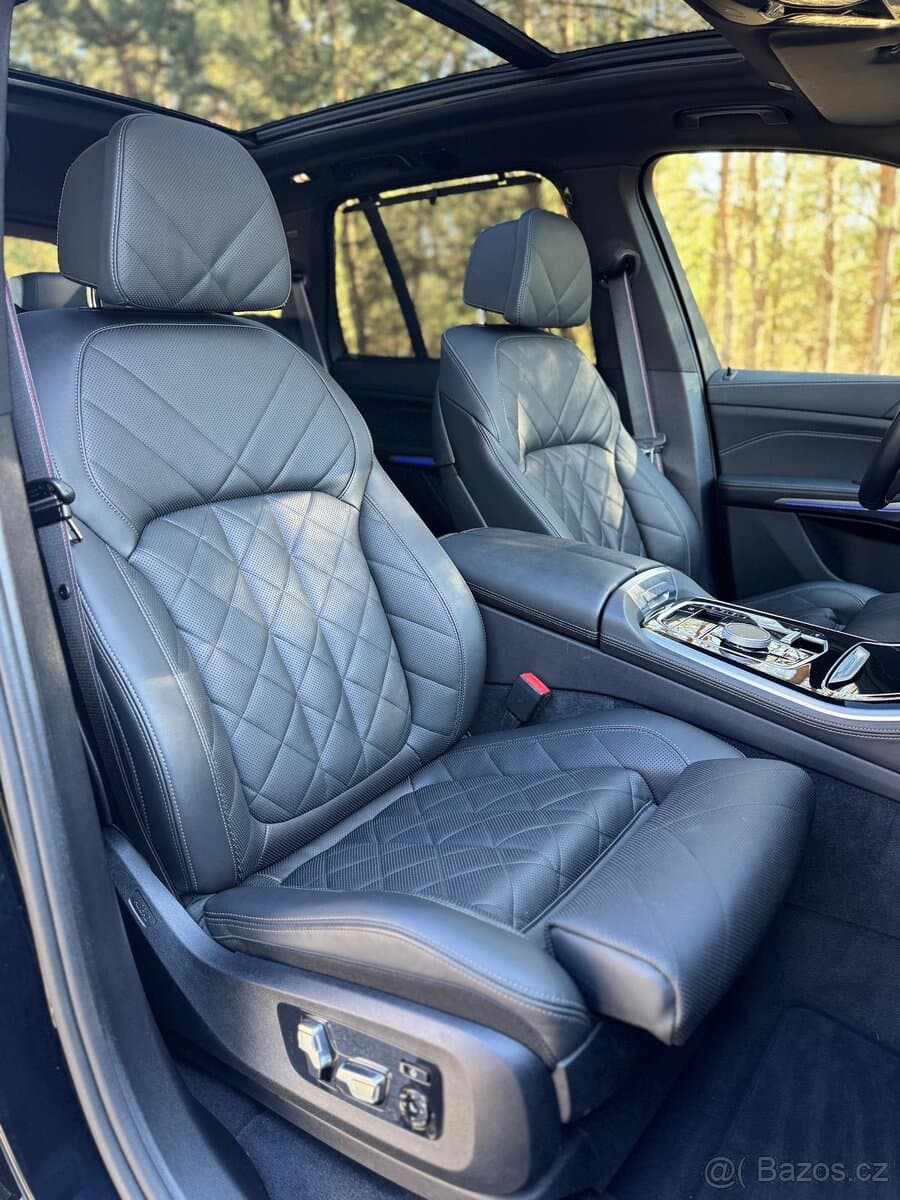 2023 BMW X5 - 12