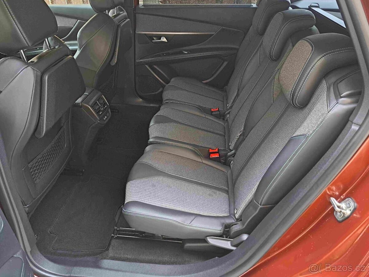 2023 Peugeot 5008 - 12