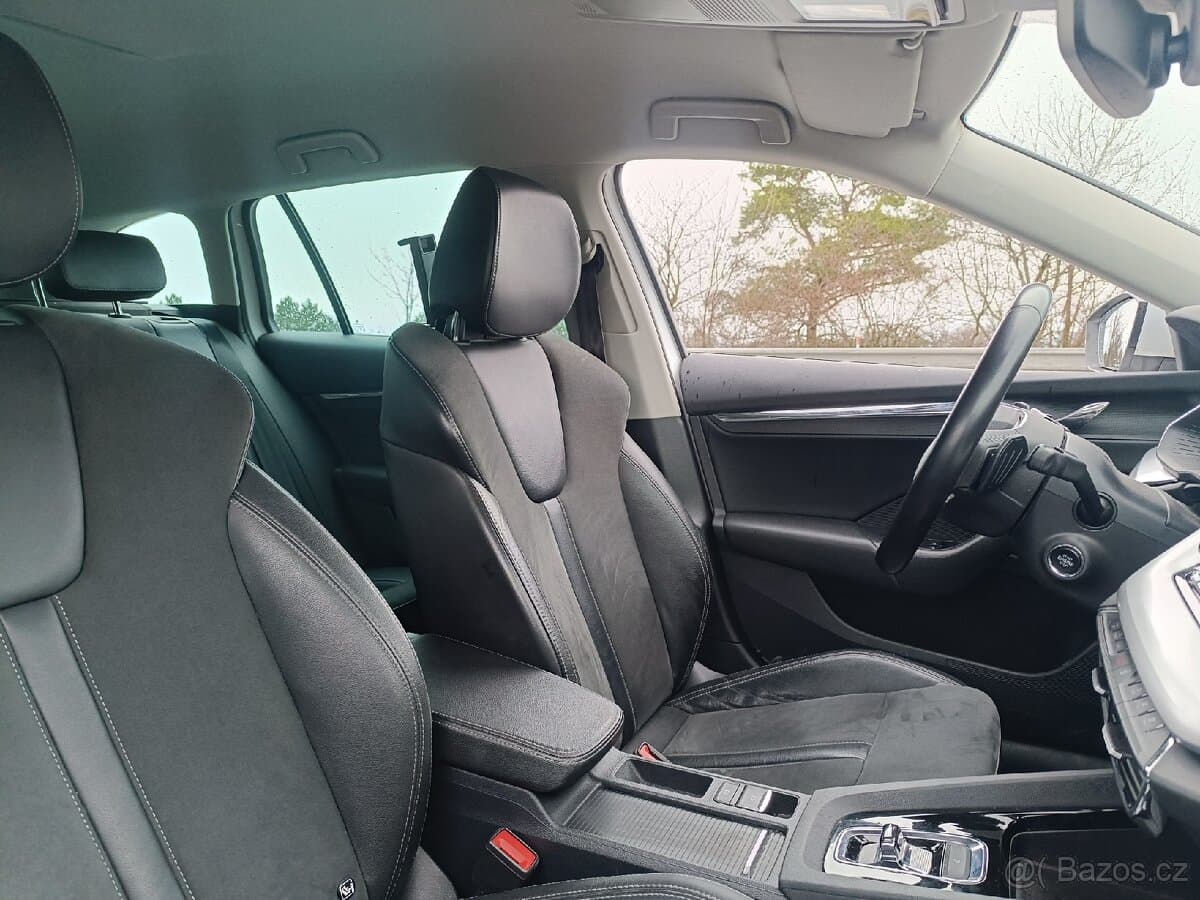 2020 Škoda OCTAVIA - 12