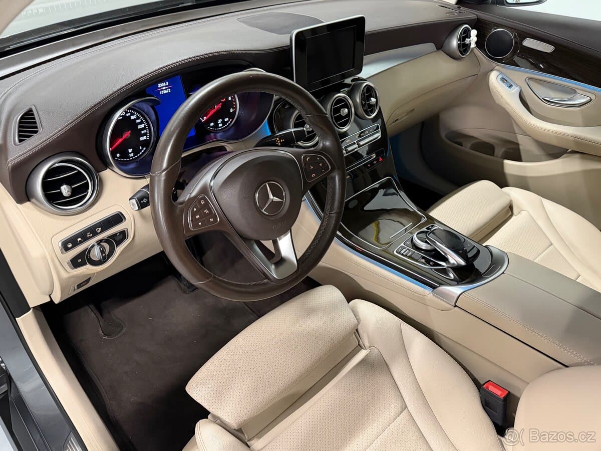 2019 Mercedes-Benz OSTATNÍ - 12