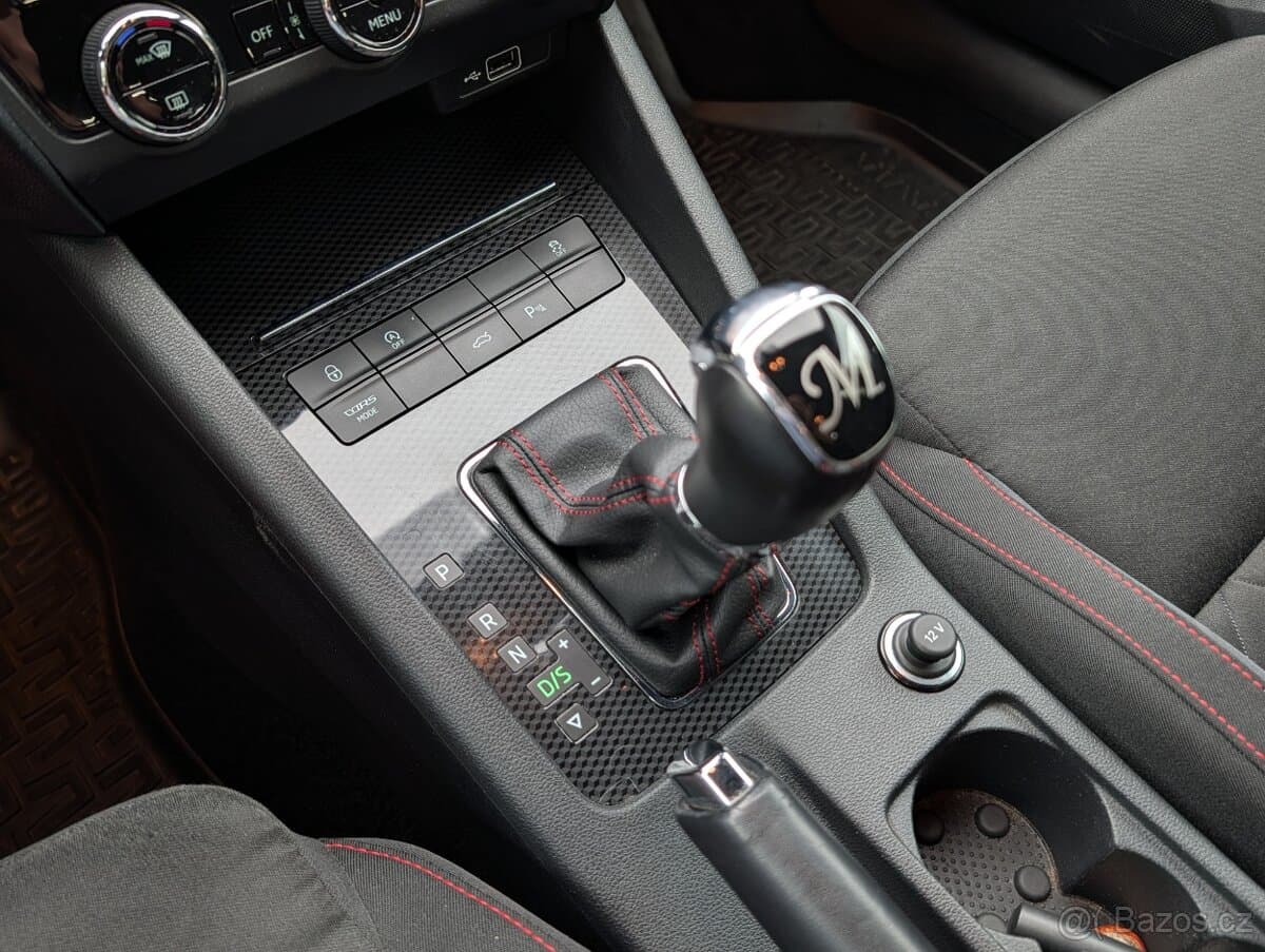 2018 Škoda OCTAVIA - 12