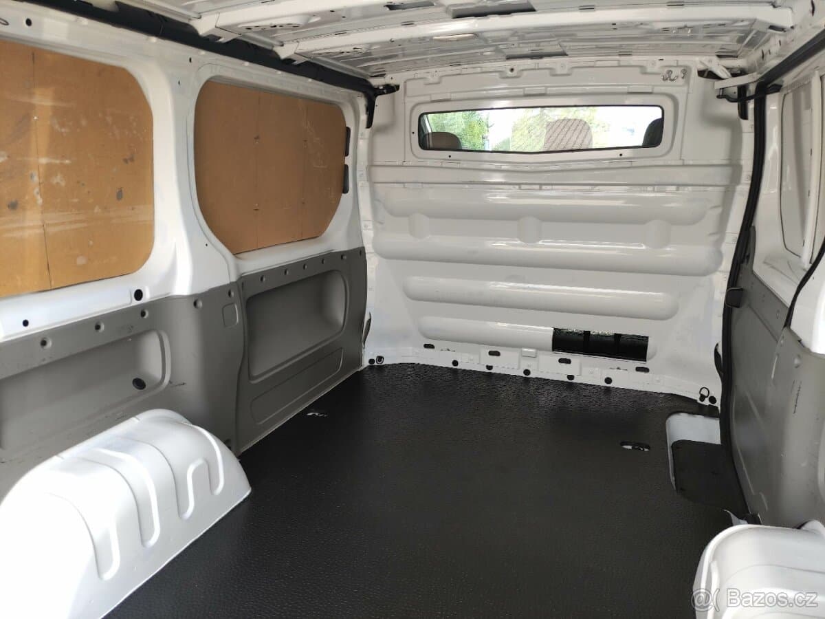 2013 Renault TRAFIC - 12