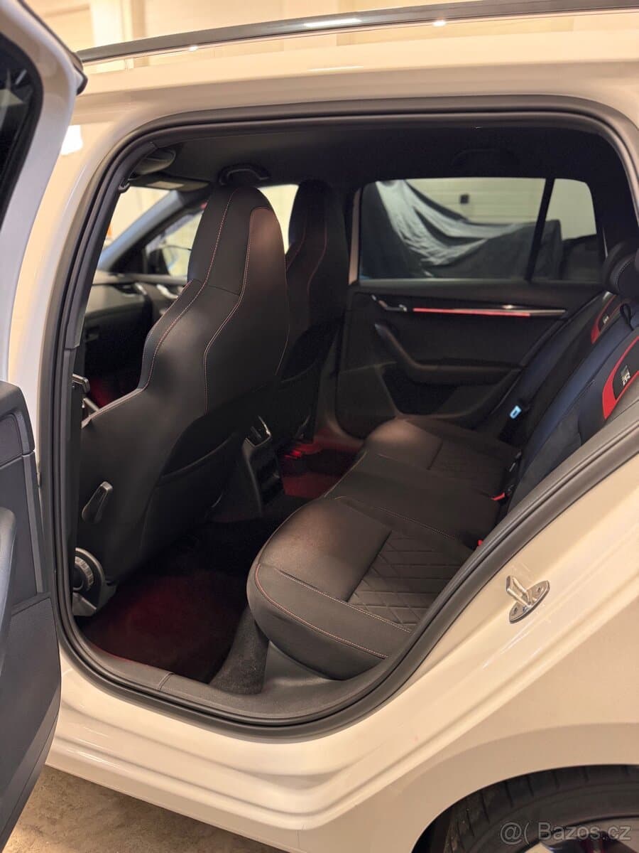 2017 Škoda OCTAVIA - 12