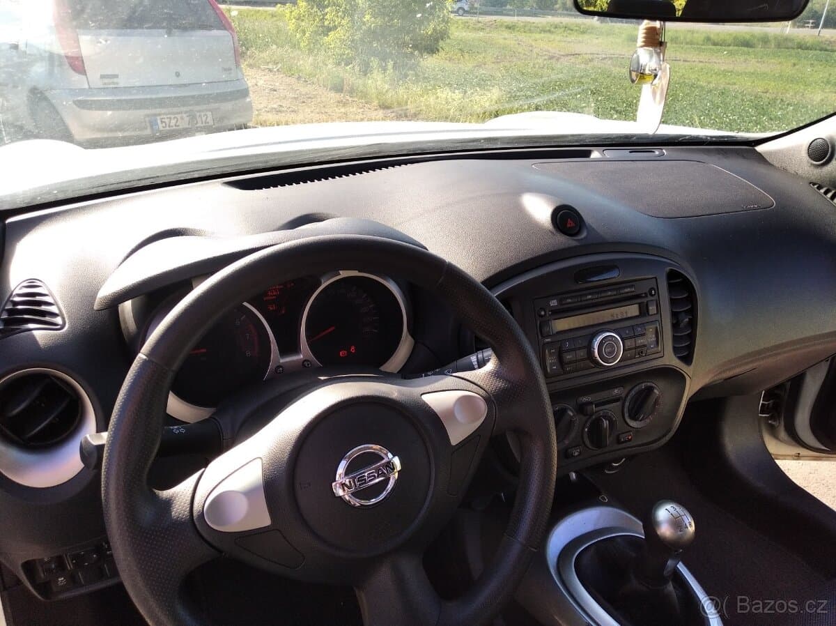 2014 Nissan JUKE - 12