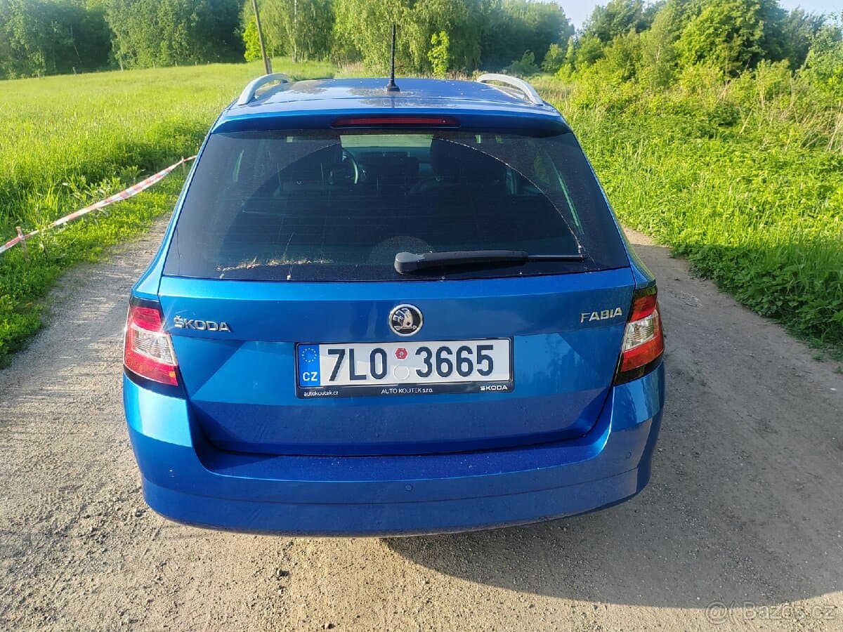 Škoda FABIA - 12