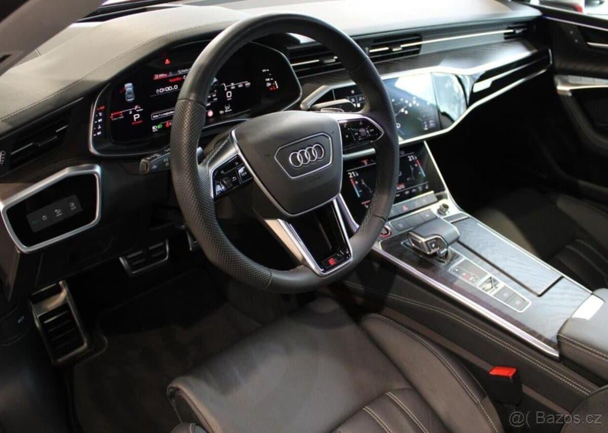 2022 Audi S7 - 12