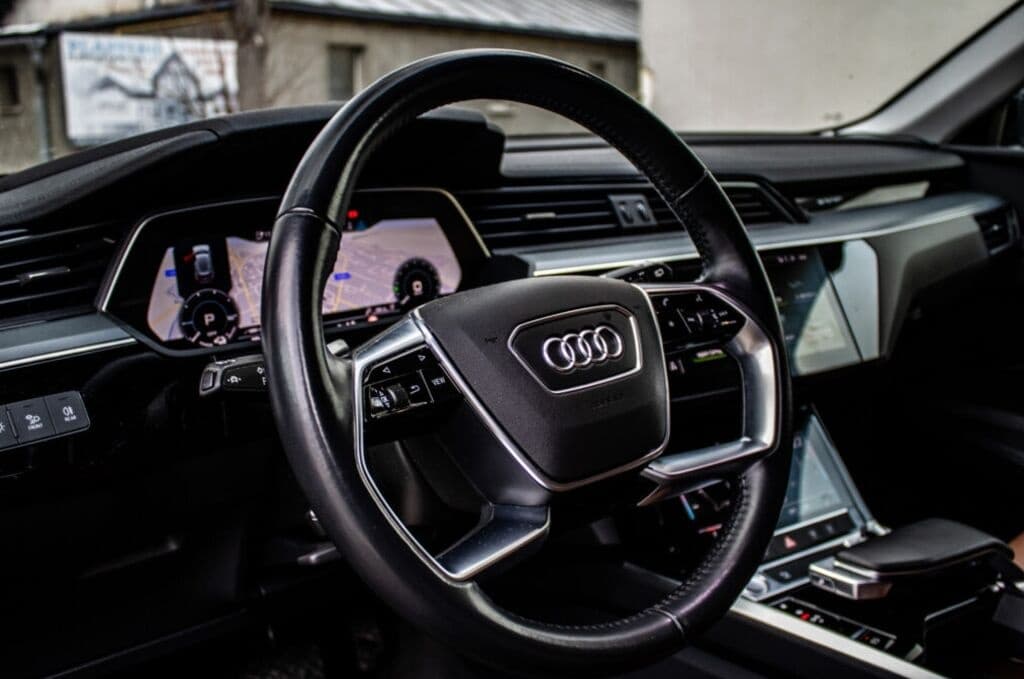 2020 Audi TT - 12