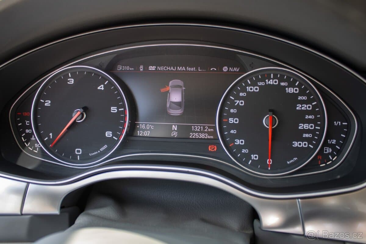 2011 Audi A7 - 12