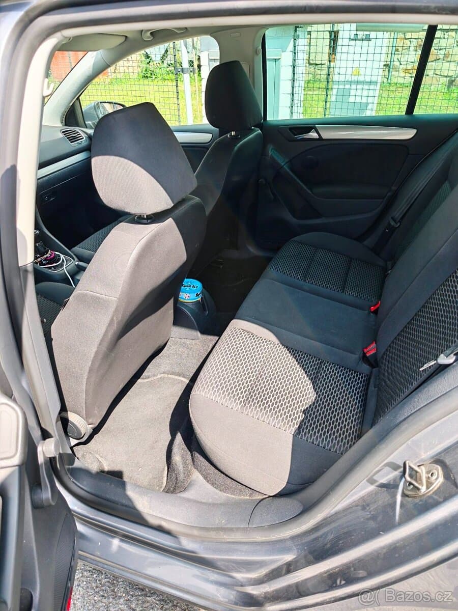 2009 Volkswagen GOLF - 12