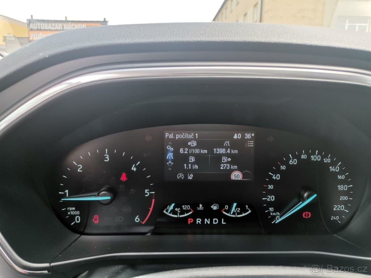 2021 Ford FOCUS - 12