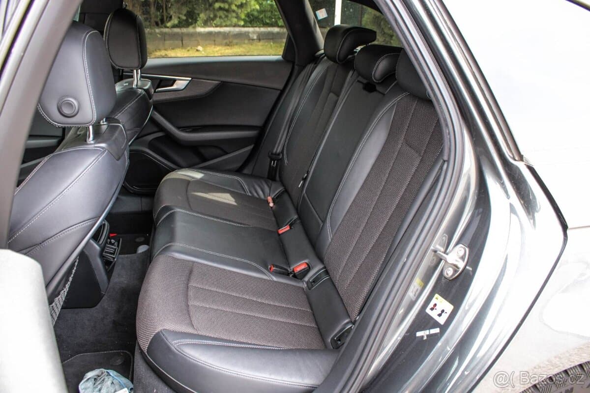 2016 Audi A4 - 12