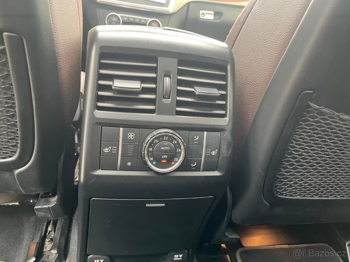 2015 Mercedes-Benz GL - 12