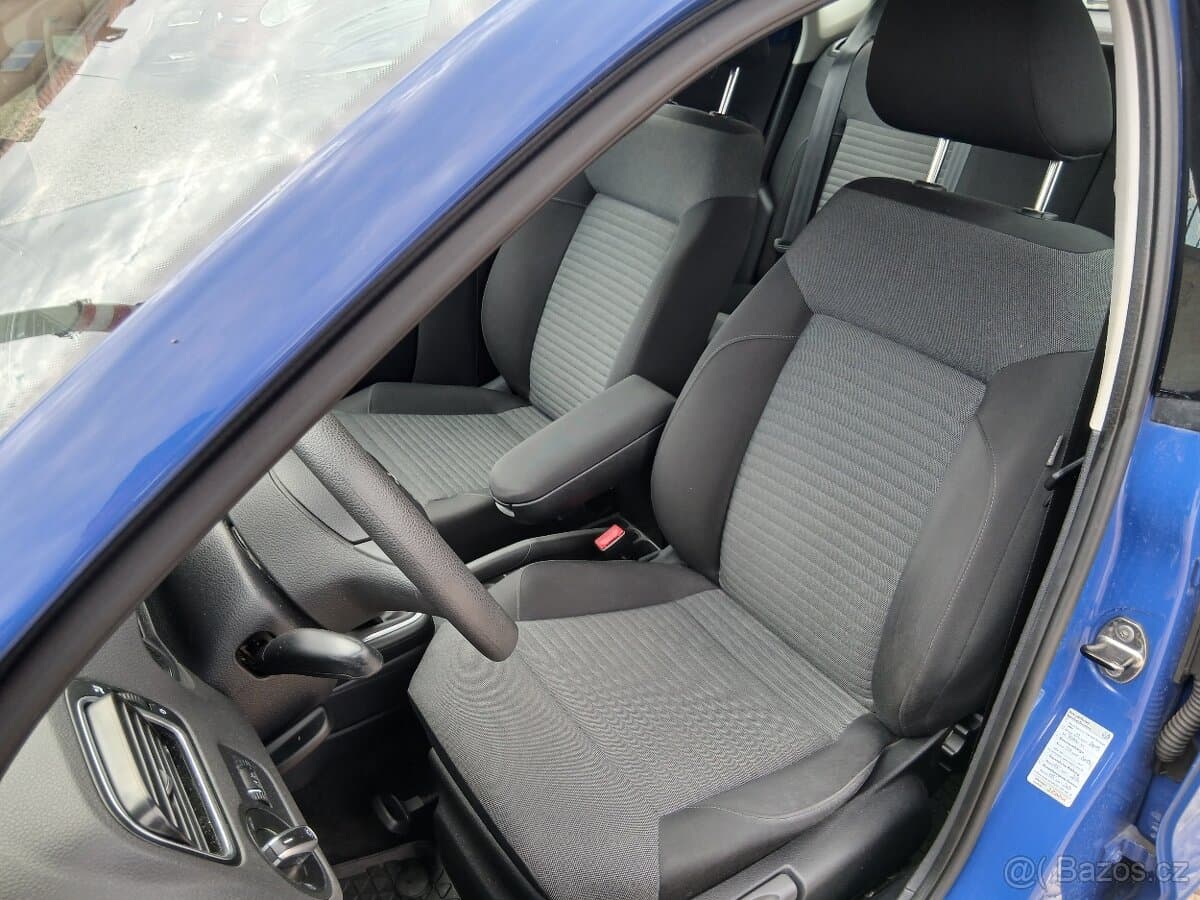 Volkswagen POLO - 12