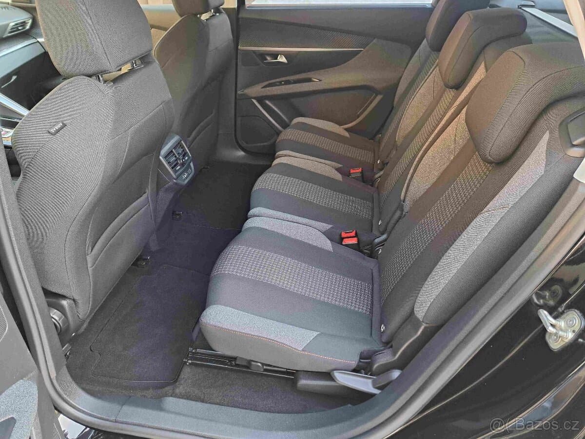 2019 Peugeot 5008 - 12