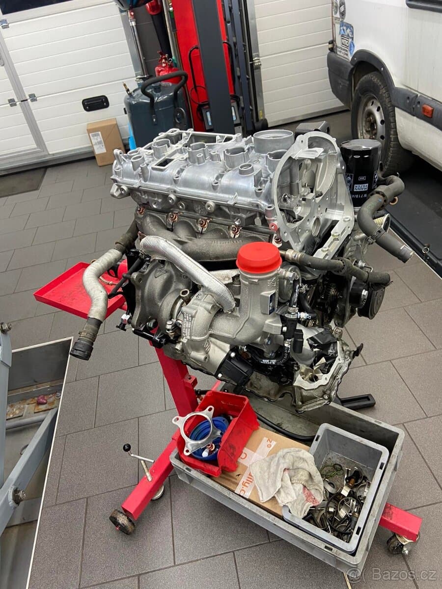 Volkswagen PASSAT CC - 12