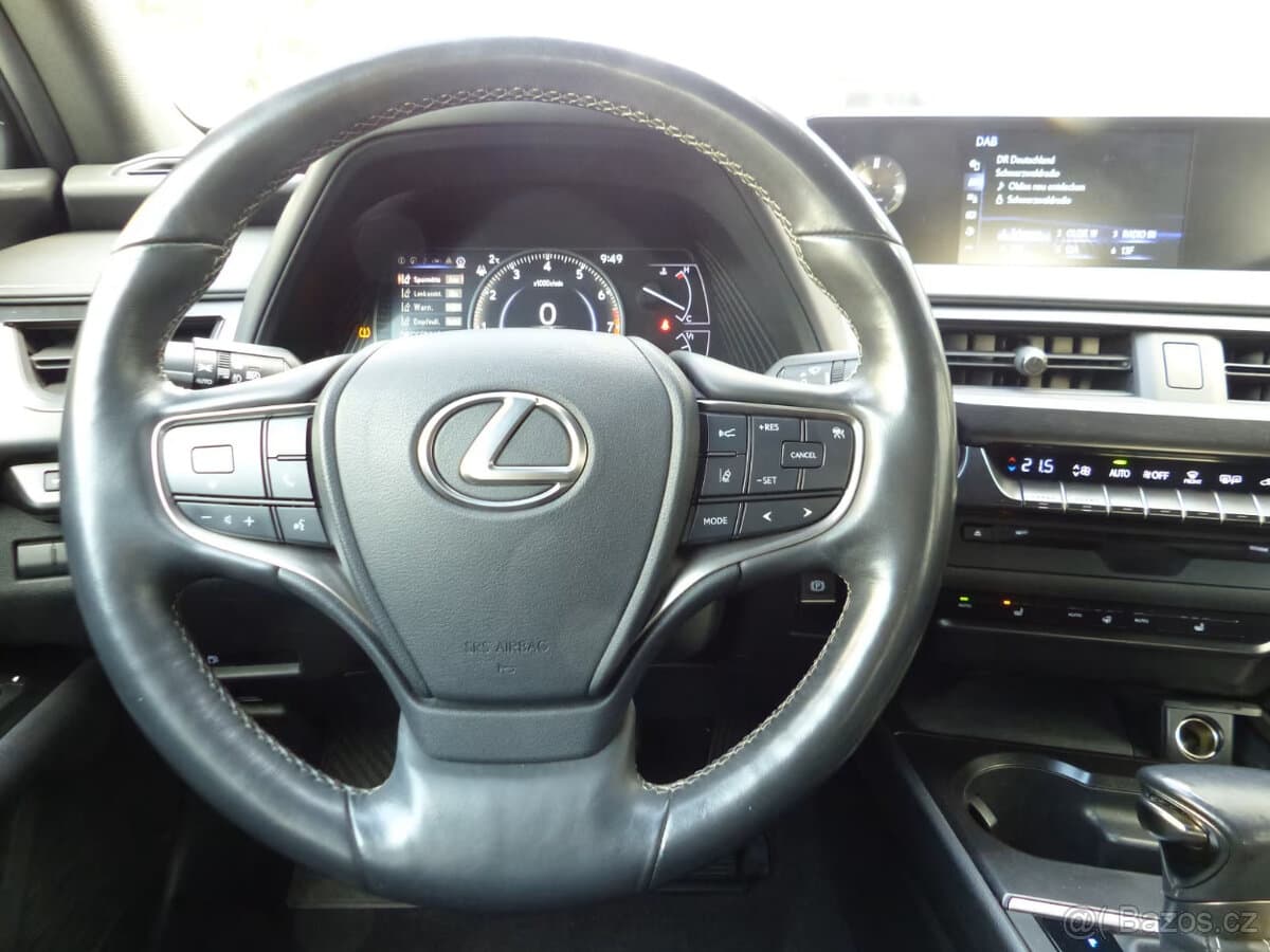 2019 Lexus UX - 12