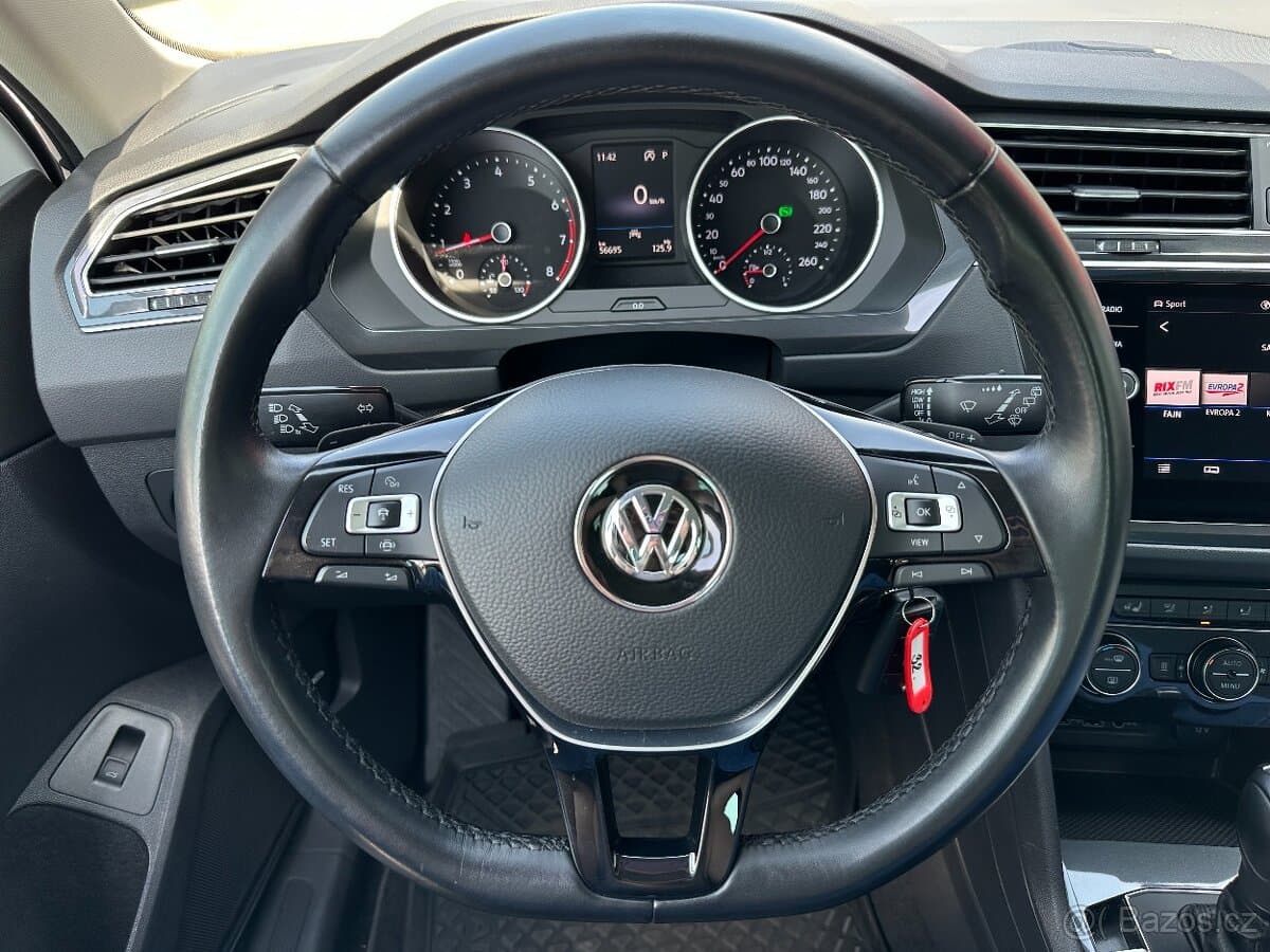 2019 Volkswagen TIGUAN - 12