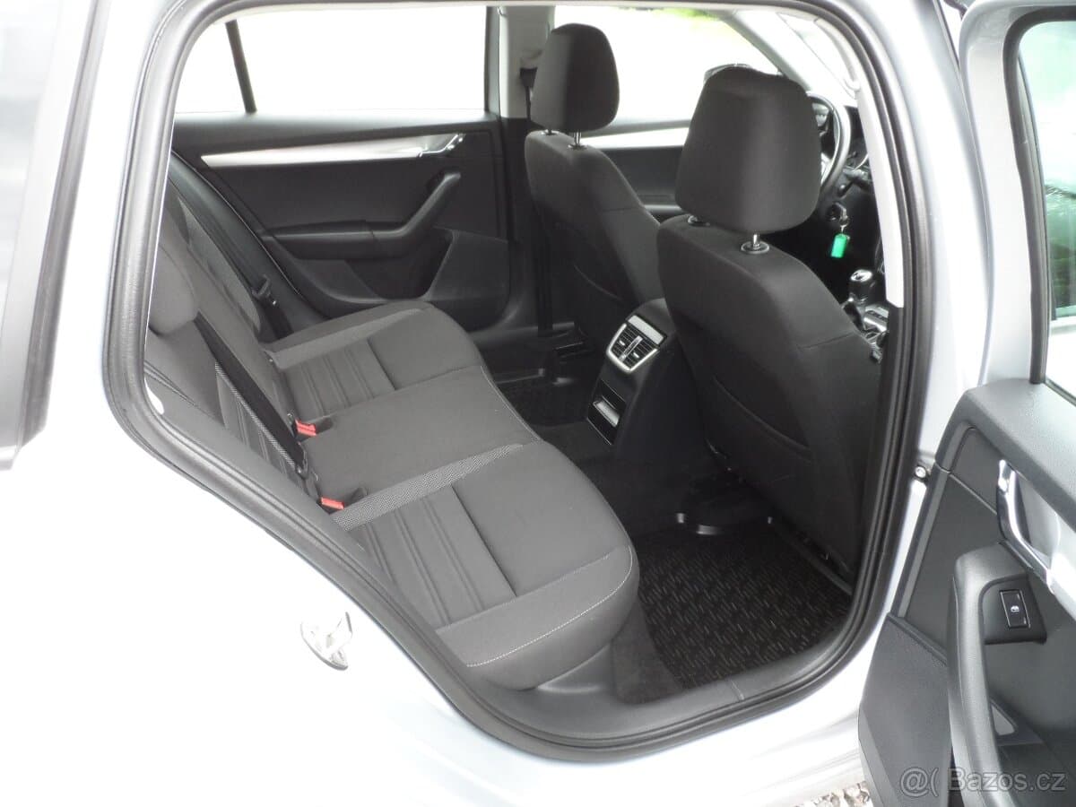 2019 Škoda OCTAVIA - 12