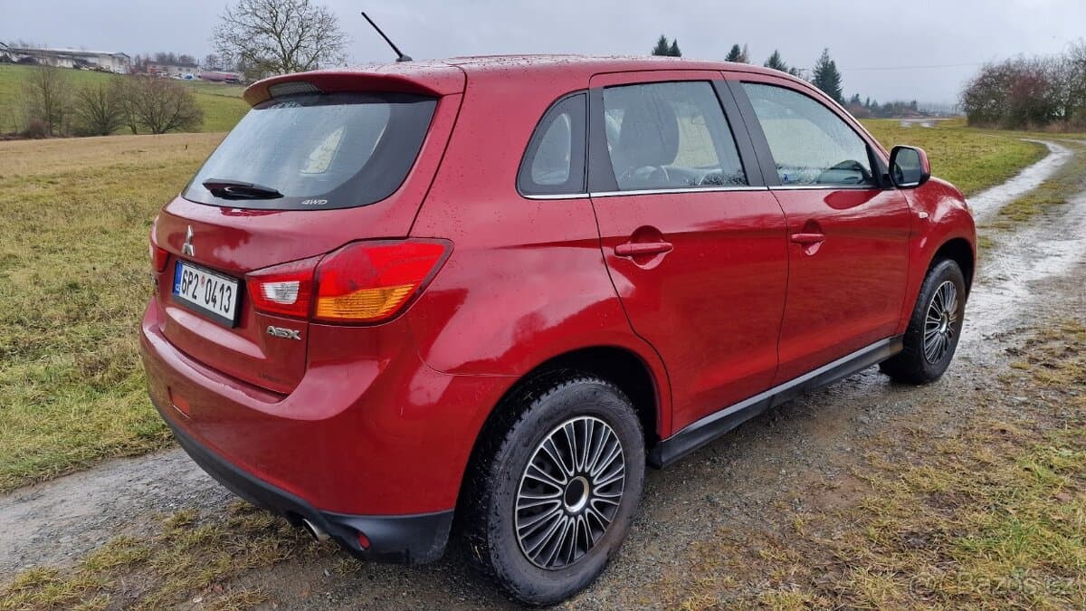2015 Mitsubishi ASX - 12