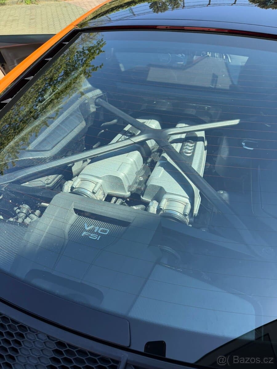 2016 Audi R8 - 12