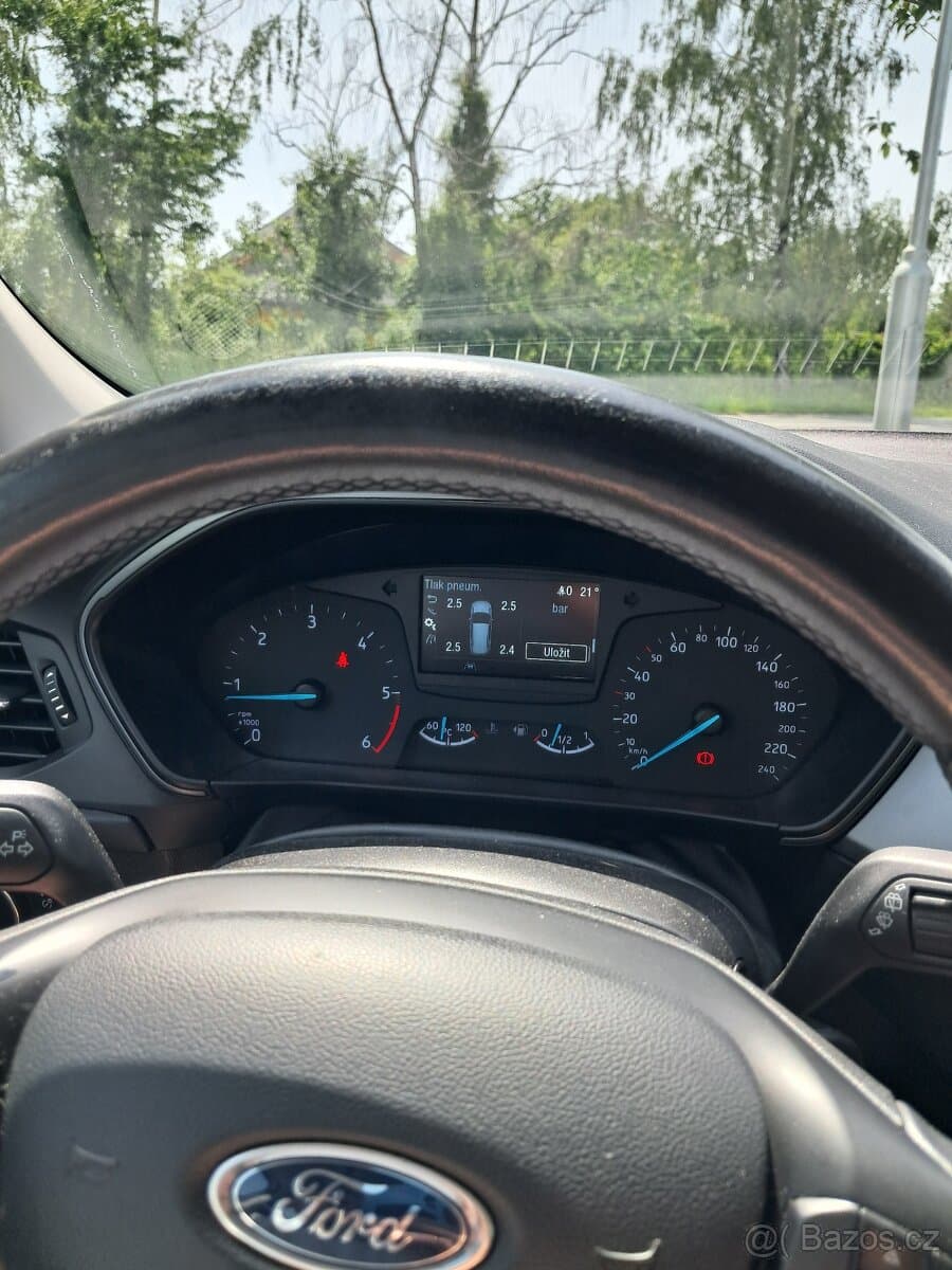 2018 Ford FOCUS - 12
