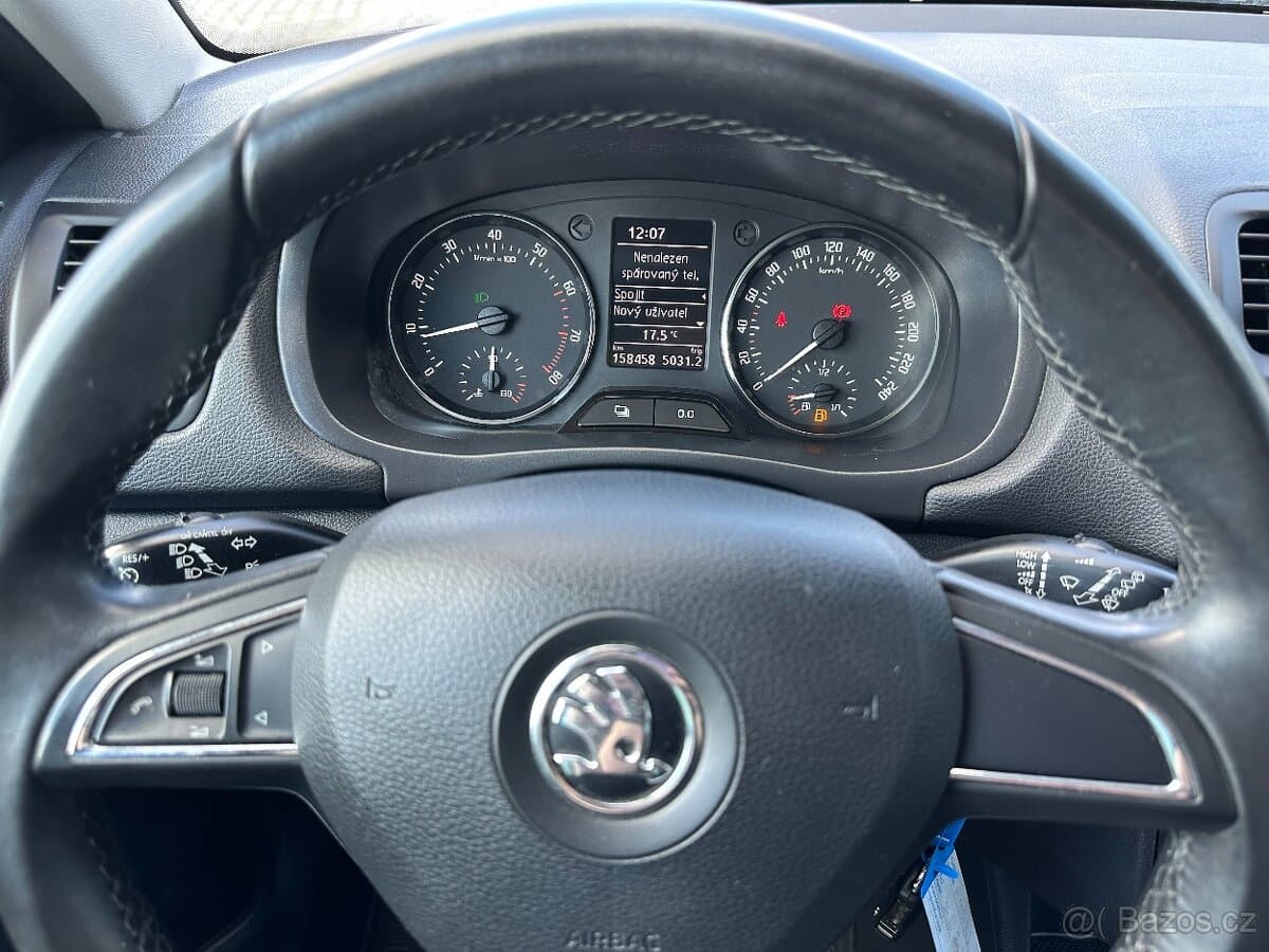 2015 Škoda ROOMSTER - 12