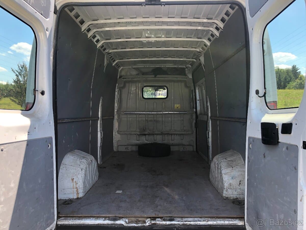 2011 Peugeot BOXER - 12
