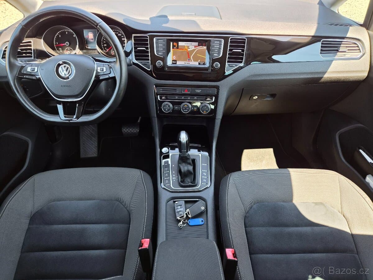 2015 Volkswagen GOLF - 12