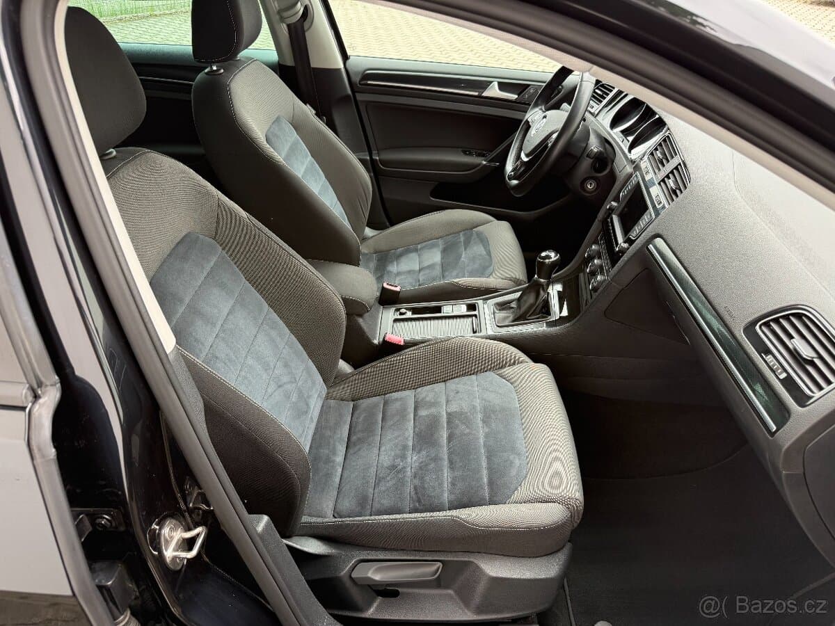 2015 Volkswagen GOLF - 12