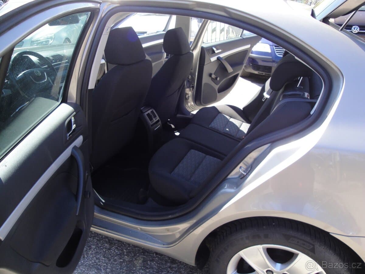 2011 Škoda OCTAVIA - 12