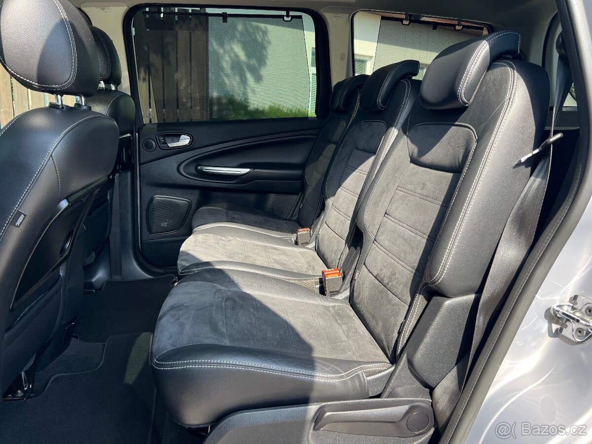 2013 Ford GALAXY - 12