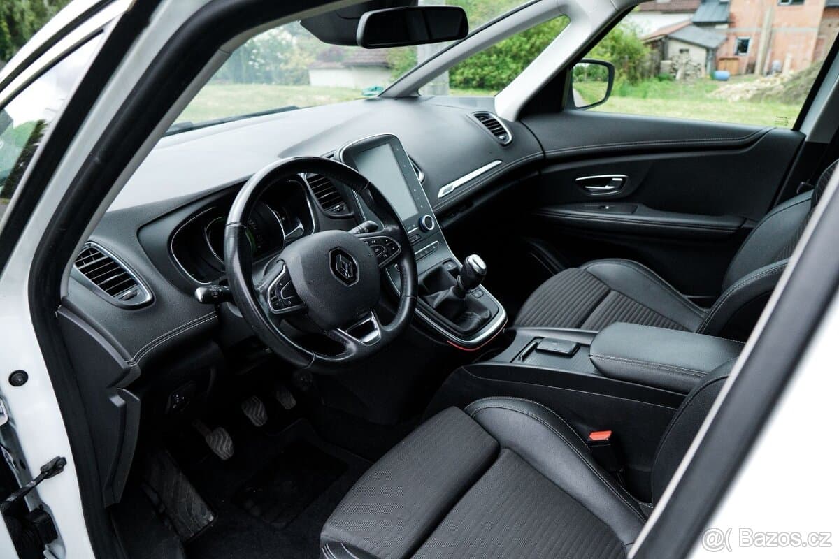 2017 Renault SCENIC - 12