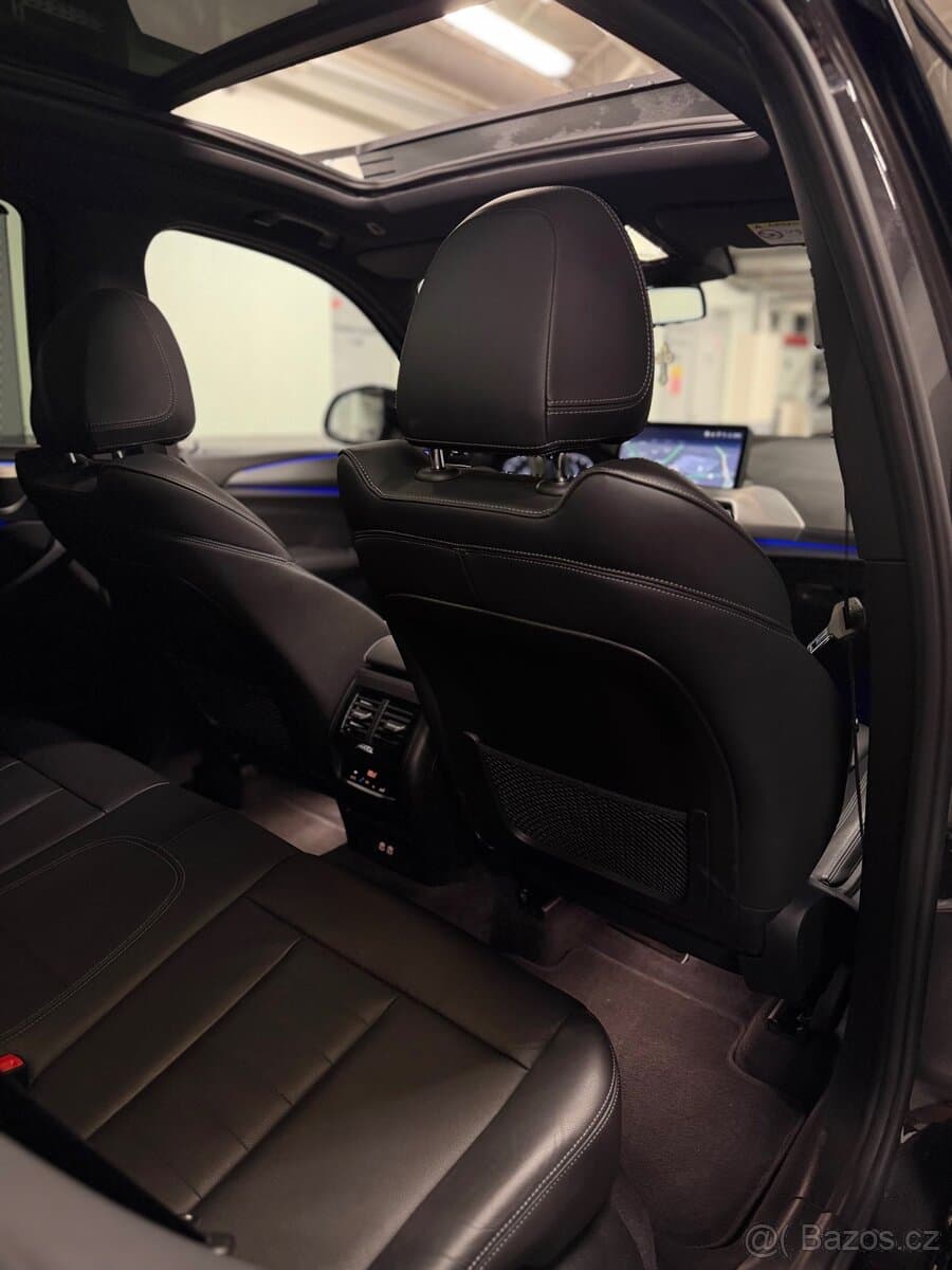2023 BMW X3 - 12