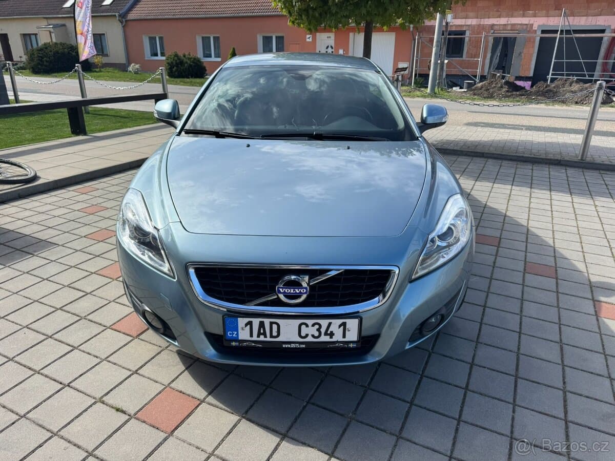 2011 Volvo C70 - 12