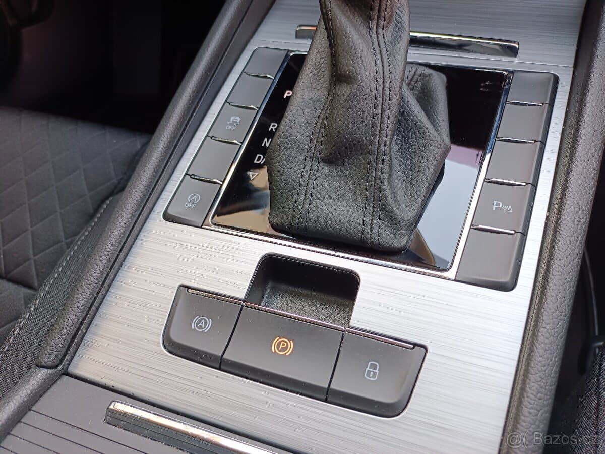 2022 Škoda SUPERB - 12
