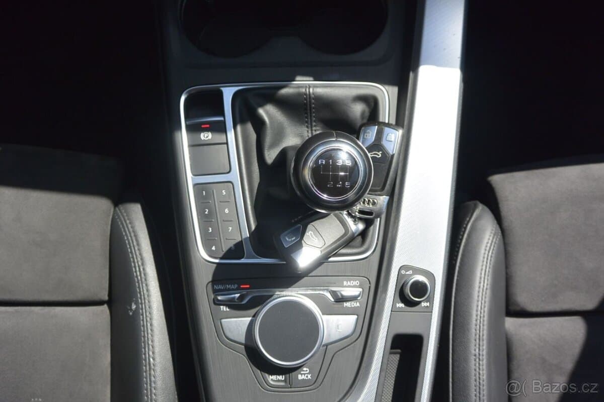 2017 Audi A4 - 12