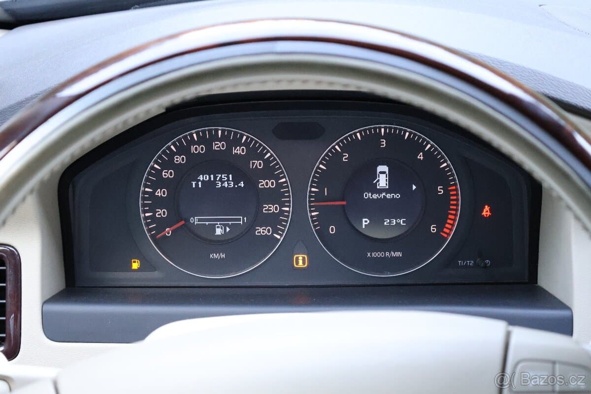 2008 Volvo XC70 - 12