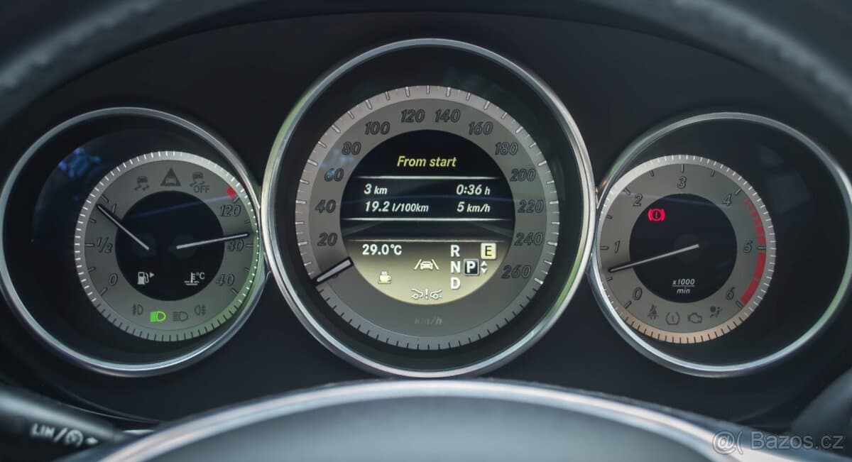 2012 Mercedes-Benz CL-CLASS - 12