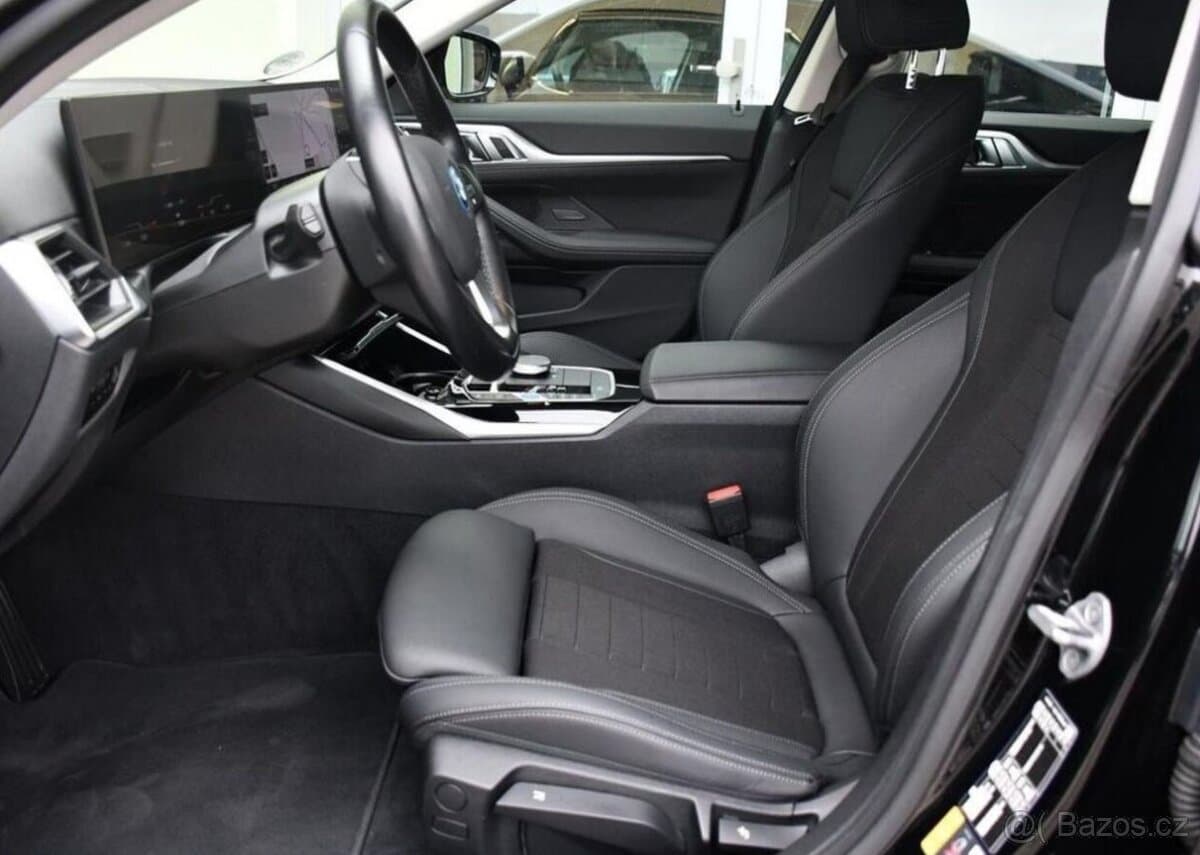 2023 BMW i4 - 12