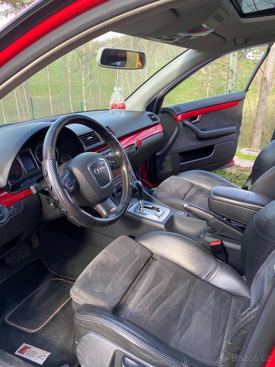 2004 Audi A4 - 12