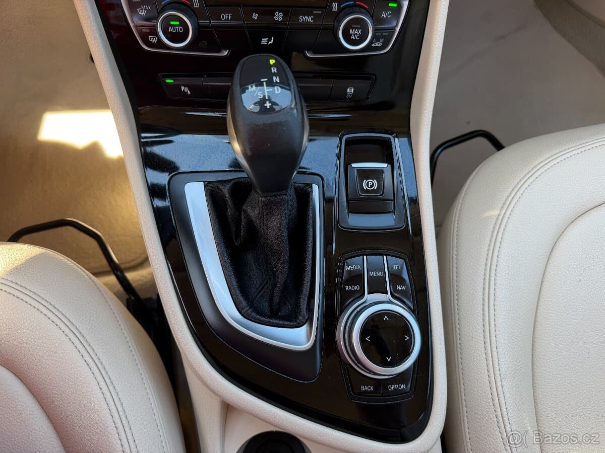2017 BMW 2-SERIES - 12