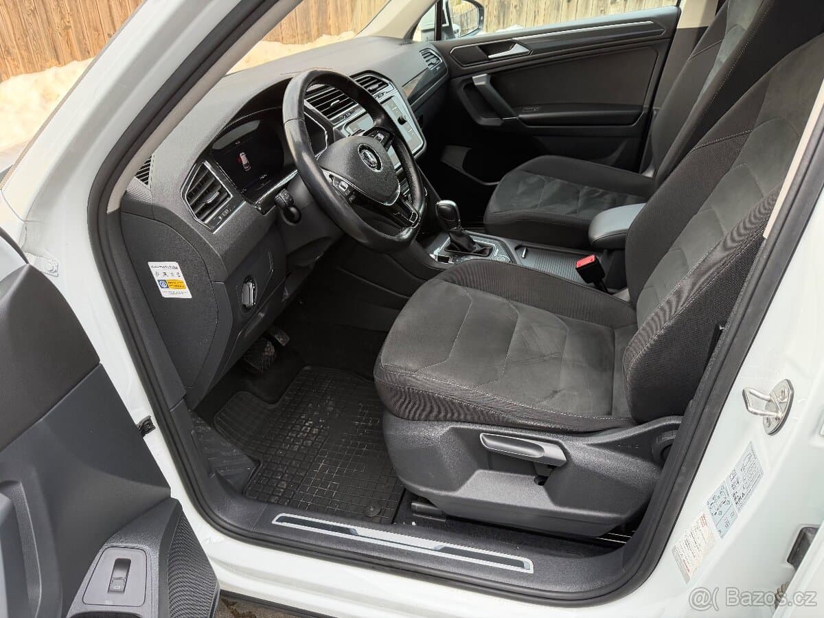 2018 Volkswagen TIGUAN - 12