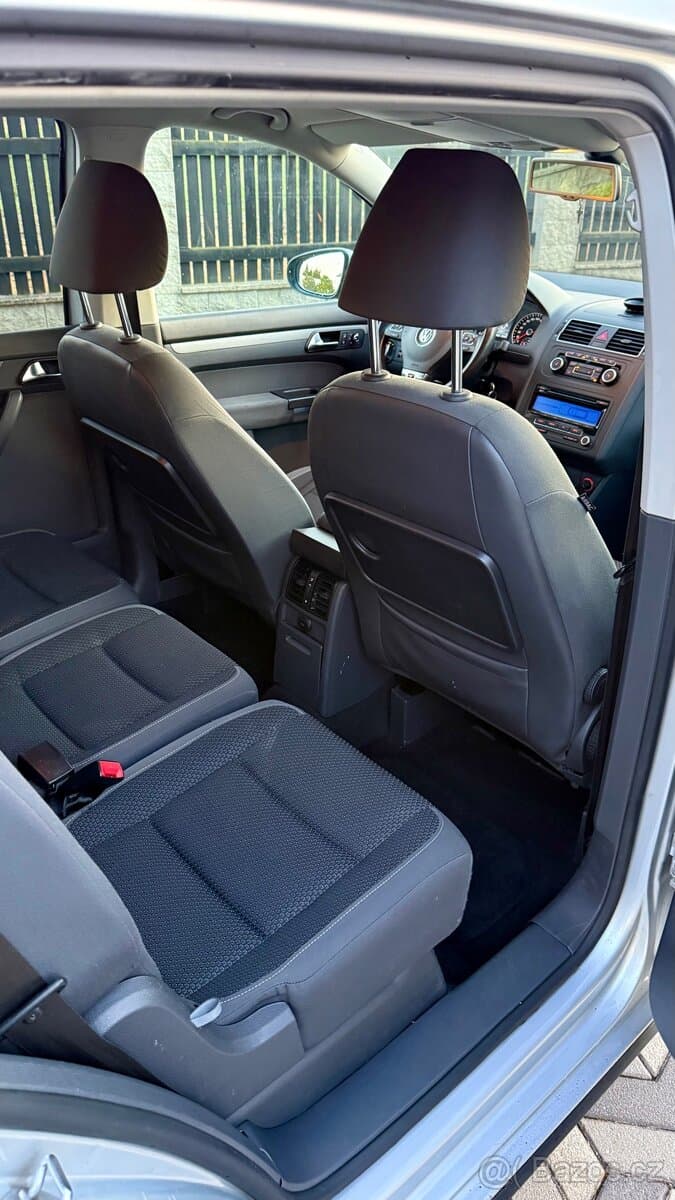 2011 Volkswagen TOURAN - 12